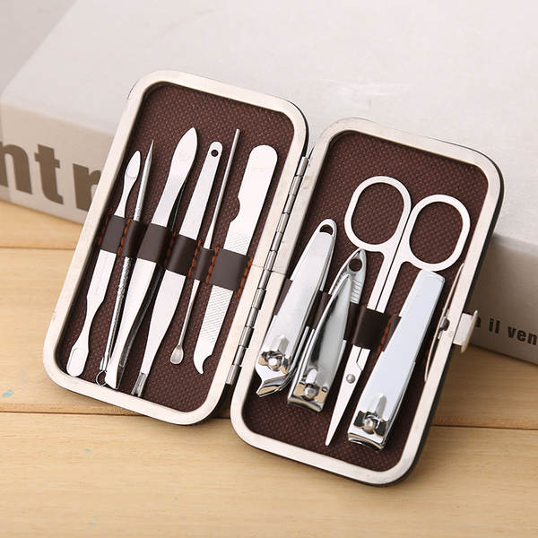 Caixa de couro 7 peças de kit de ferramentas de beleza do fabricante de pacotes de presentes de impressão LOGO faca de unhas de corte de unhas