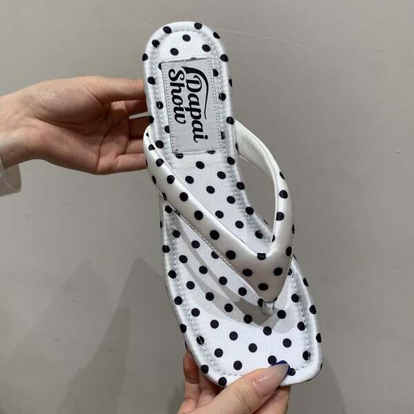 5 cm de comprimento para a primavera e o verão com sapatos frescos para a praia.