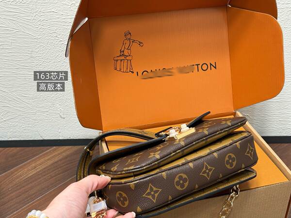Bolsa feminina de couro