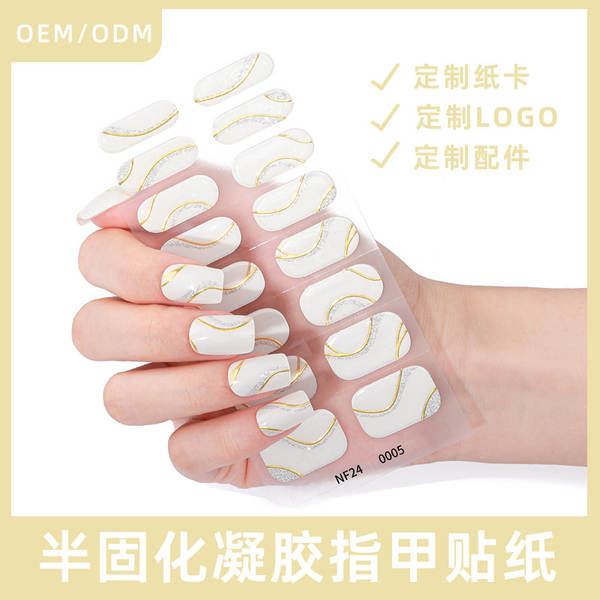 Adesivos de Unha em Gel com Efeito de Ouro