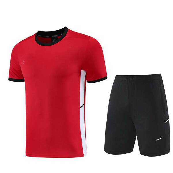 Novo modelo de esportes de corrida de moda de verão tendência moda suave e rápida secagem de ar de pulseiras curtas calças de treinamento