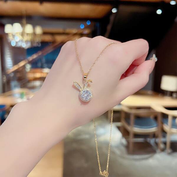 Colar feminino em titânio aço luxo não desbota versátil pendente sofisticado design exclusivo minimalista corrente clavícula acessório importação