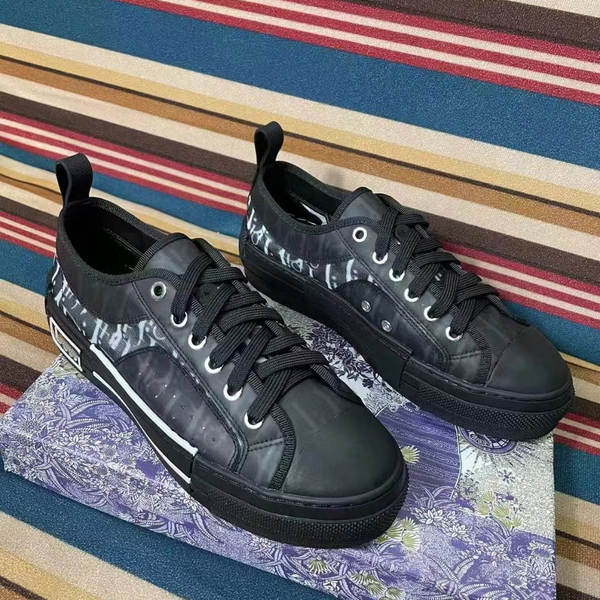 Europa Estação D Casa 2026 Calçado de vela de ar Pequenos sapatos brancos Mulheres de baixo plano impressão de letras de tabuleiro de esportes