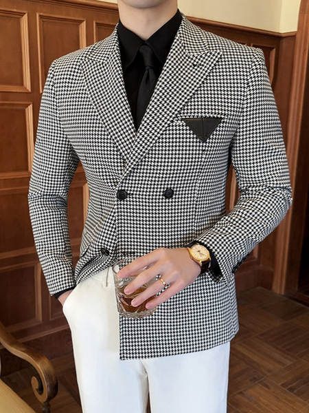Terno de Homem com Bolso de Pele