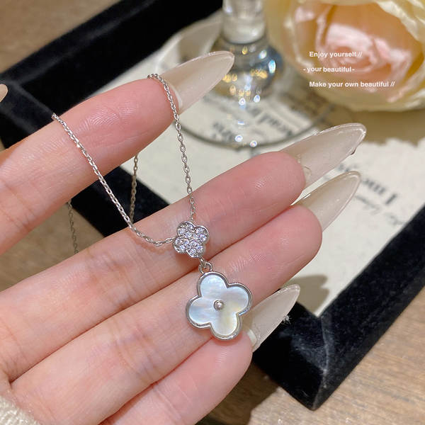 Colar feminino em titânio aço luxo não desbota versátil pendente sofisticado design exclusivo minimalista corrente clavícula acessório importação