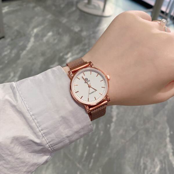 Relógio Quartz Feminino